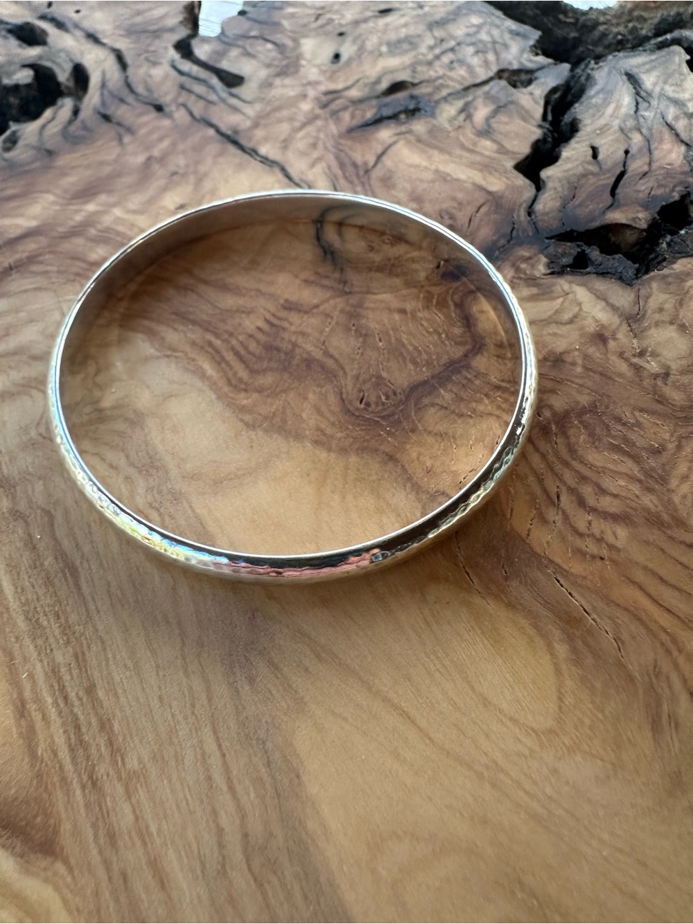 Silpada Sterling Silver 1/4” Hammered Bangle Bracelet 925 India Arrowhead